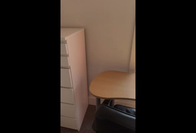 Room 3 Available Main Photo