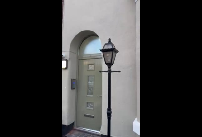 Stunning Studio & En-Suite Rooms | Modern Living Main Photo