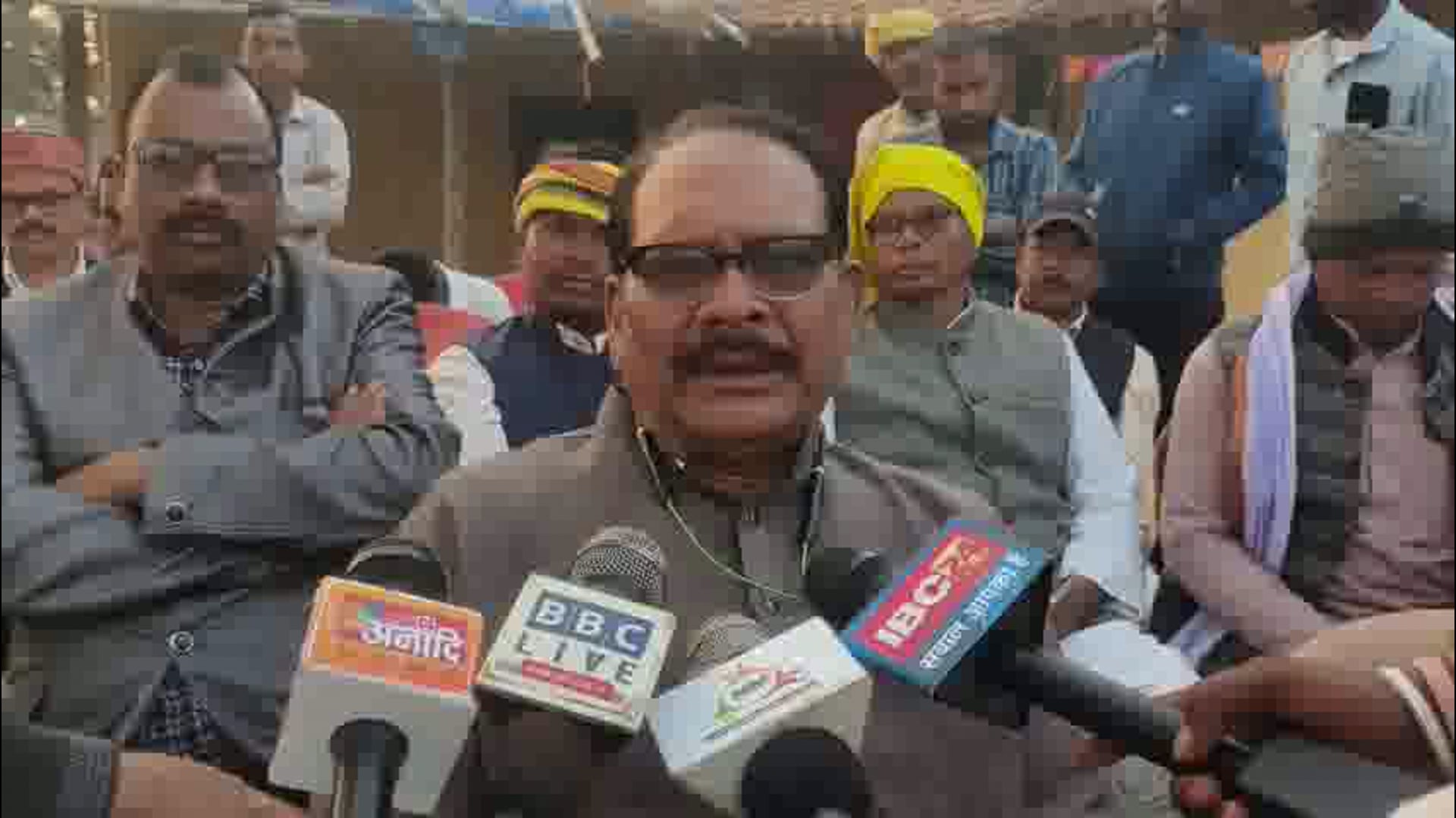  पूर्व विधायक व मंत्री डॉ.प्रेमसाय सिंह  टेकाम  ने विधायक शकुंतला सिंह पोर्ते के जाती प्रमाण पत्र को बताया फर्जी।