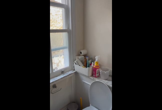 Double room in Acton Town  Main Photo