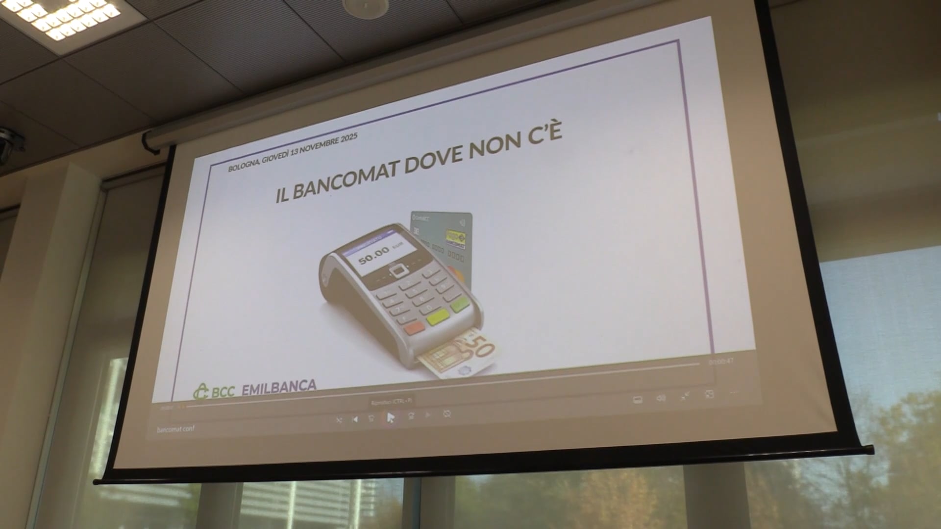 Emil Banca porta “Il bancomat dove non c’è”