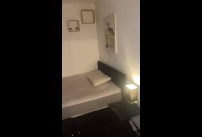 Room available  Main Photo