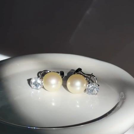 12MM PEARL WITH 2CT ROUND STONE - EF1212W/PRL/CZ