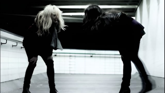 Buro - Fall For Love