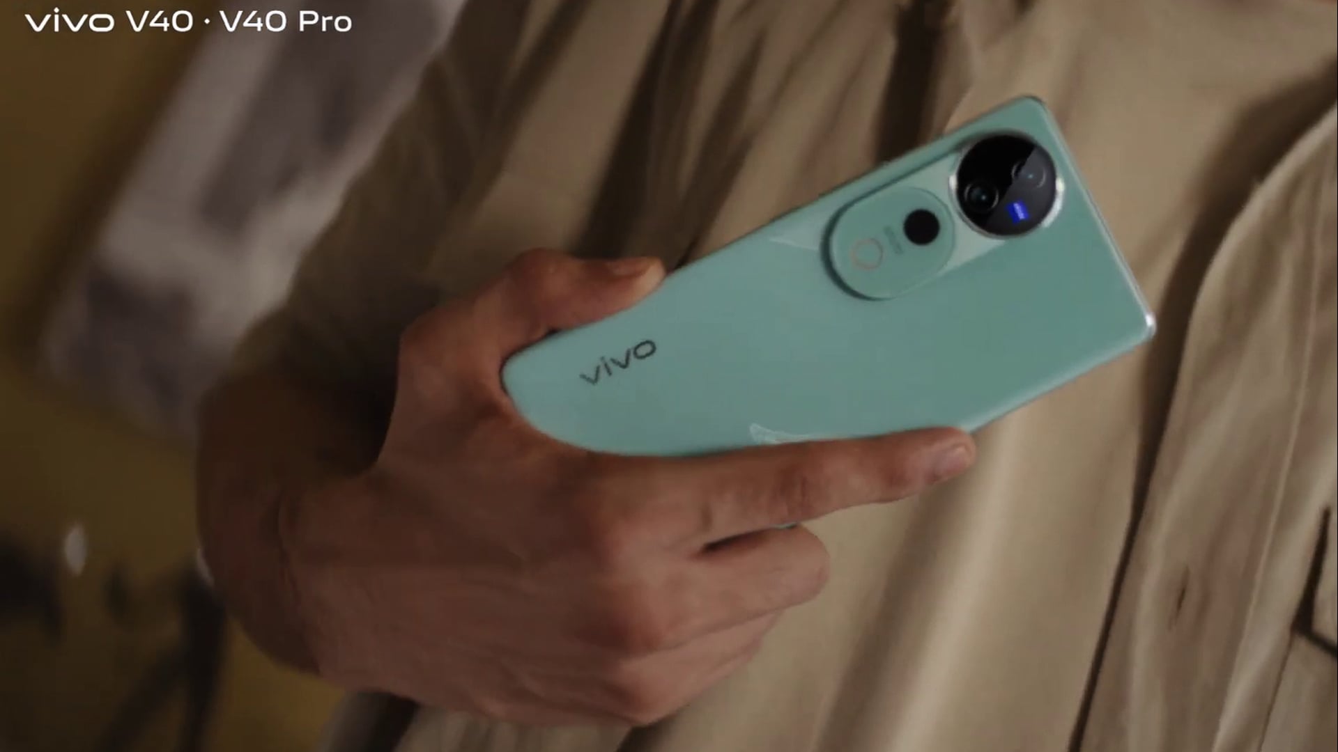 The all new vivo V40 Series  ZEISS Portrait So Pro