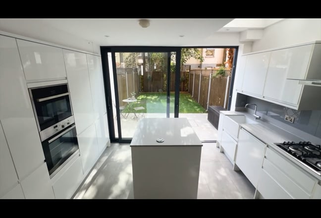 Beautiful Luxury Fully refurbished house Main Photo