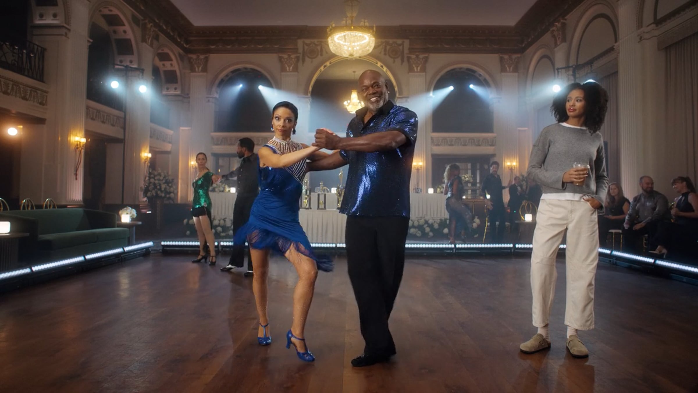 GEICO | Emmitt Smith & Emma | Videos & Movies on Vimeo