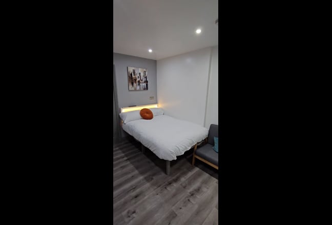 Studio Room in shared house Main Photo