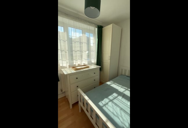 Close to London Bridge Station  1 Bed Flat Main Photo