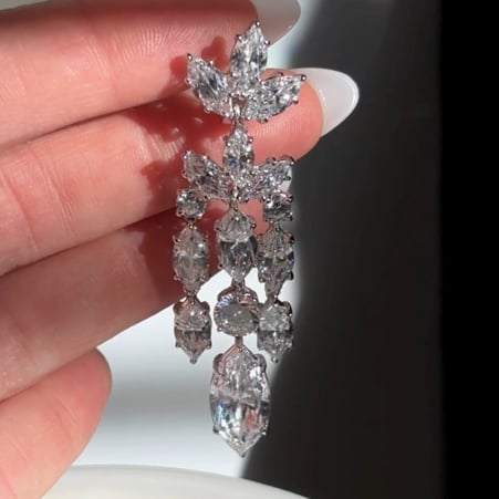 3 MARQ TOP W/ 3 ROW OF RDSW/PEARS - EF701