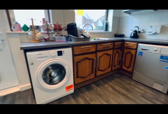 Double Room in a beautiful house near town. Main Photo