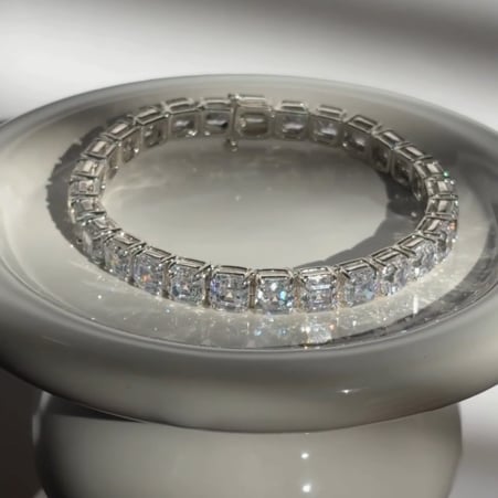 Asscher Cut Tennis Bracelet (16 TCW)