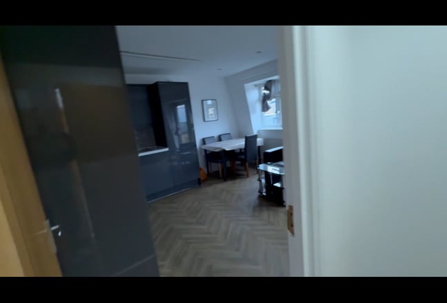 2 Bedroom Flat With Balcony In A New Build, E1  Main Photo