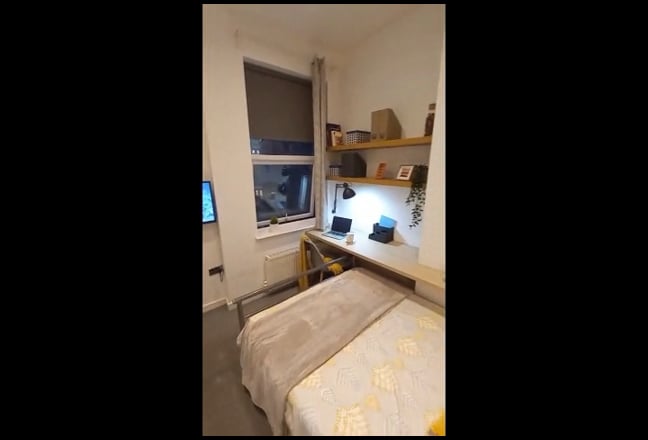 Double Room Fully Furnished Main Photo