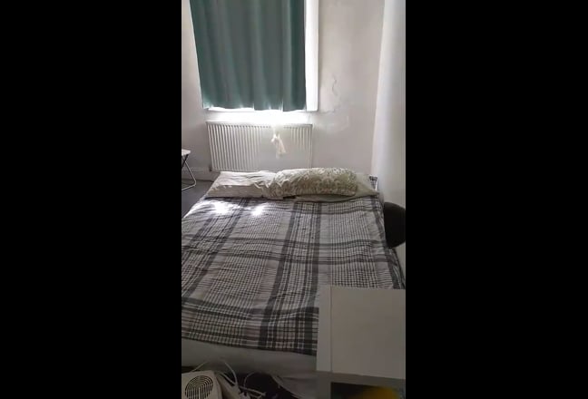 Room available in Penge close to Penge east statio Main Photo