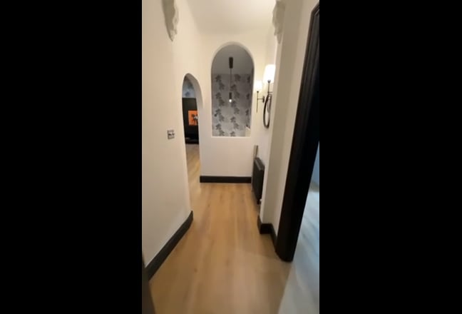 Ensuite Double Room-Female Asian  Main Photo