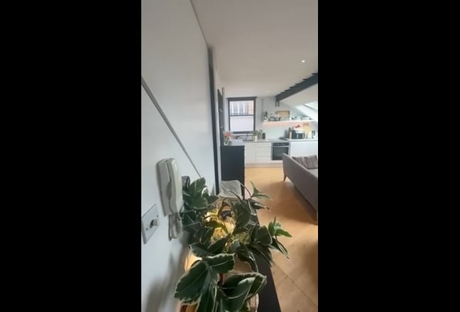 Studio in Notting Hill (Top Floor) Main Photo