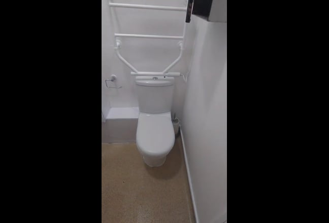 Large  Ensuite Double Rooms in City Centre Main Photo