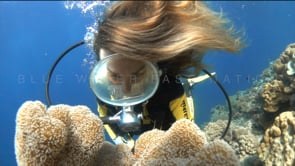 0526_scuba diver girl underwater in slow motion