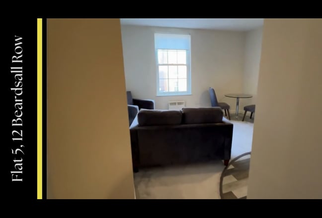 One-Bedroom Fully Furnished Apartment in Retford  Main Photo