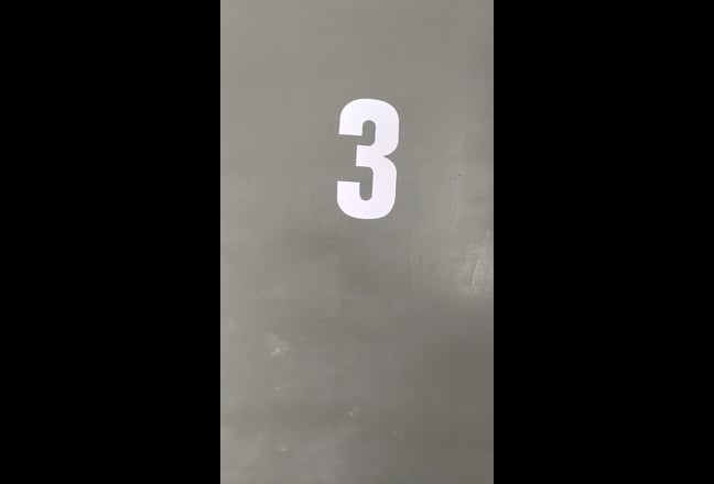 Beautiful Ensuite Room Close to Amenities  Main Photo