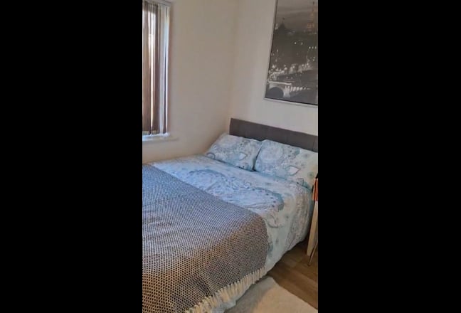 Ensuite double bedroom in Orchard Park Main Photo