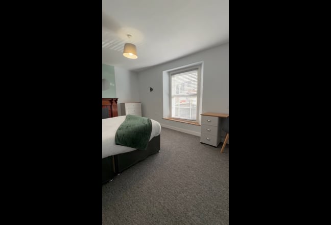 🌟Double & Single Rooms - No Deposit!!🌟 Main Photo