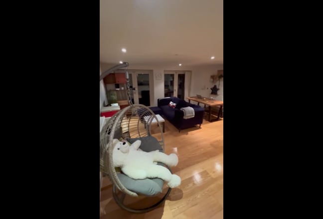 Flatmate for an ensuite room (new pics!) Main Photo