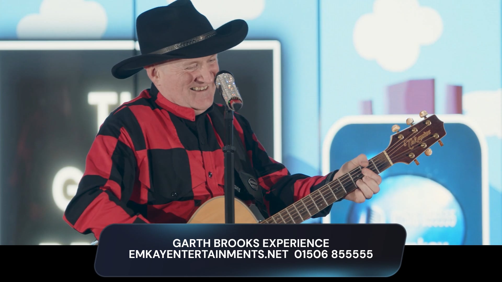 Garth Brooks Experience - Friends In Low Places