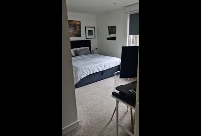 Park View 2B2B Modern Ensuite Room in Flat W/Gym Main Photo