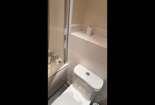 Birmingham Five Ways 1B1B Apartment for Rent Main Photo