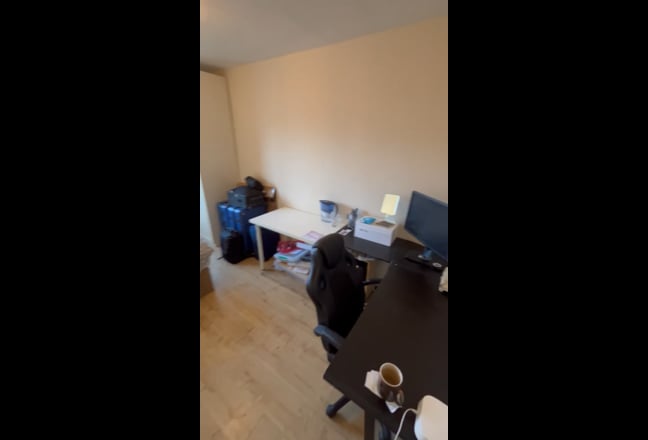 Double Room Near Aldgate E1 - Still Available Main Photo