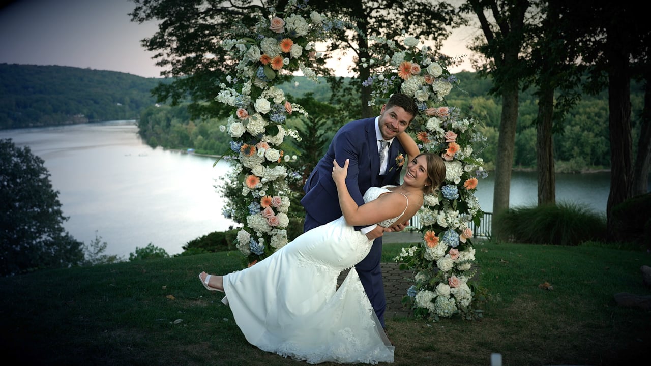 Jessica + Rob - Vignette - St Clements Castle