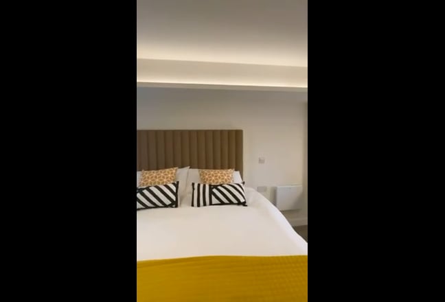 Student Castle Brighton Sublet Main Photo