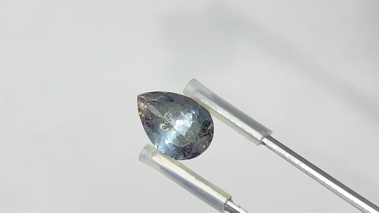 動画】【1点もの】宝石質モスアクアマリンAAA ファセットカット 1粒 NO