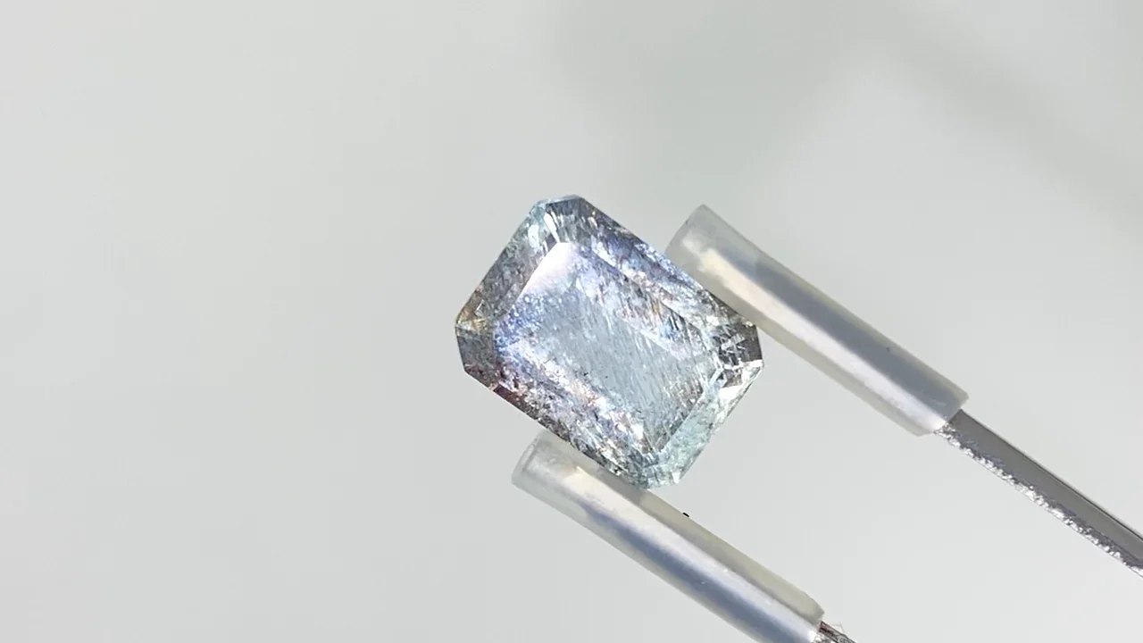 動画】【1点もの】宝石質モスアクアマリンAAA ファセットカット 1粒 NO
