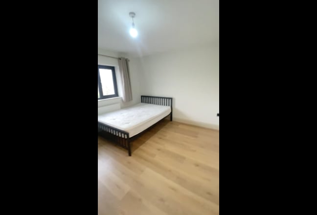 Brand New Ensuite Rooms – Ideal for Heathrow Staff Main Photo