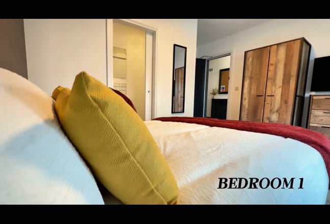 NEW- Luxury En-suite Rooms  Main Photo