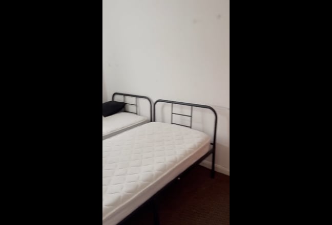 Bright & Airy suitable for families  Main Photo