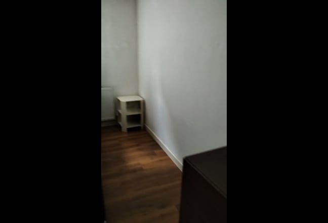 Room for rent near uni/city centre  Main Photo