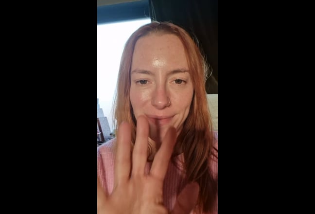 King + single avail now for short let w hot tub Main Photo