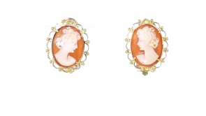 C. 1970 Vintage Brown Shell Cameo Earrings in 14kt Yellow Gold
