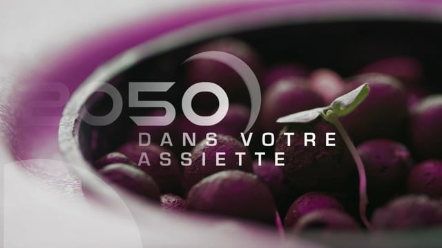 deVine Voices Native French Canadian Female Voiceover Voice Overlay Documentary