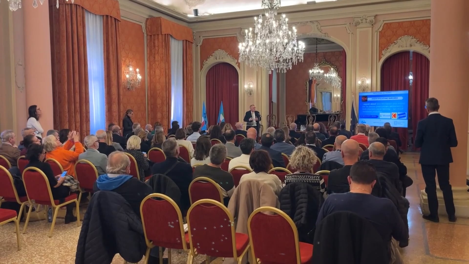 Sempre più filiali chiudono, un problema che riguarda anche l’Emilia-Romagna