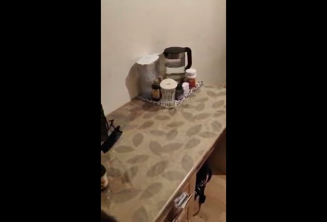 Luxury double bedroom with parking 3mins redbridge Main Photo