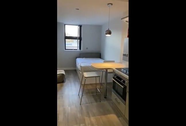 Flat in Leicester  Main Photo