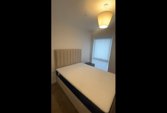 Double room available (Bills Included!) Main Photo