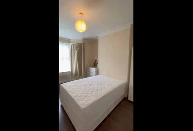 Rooms to rent in a seven sister areas  Main Photo