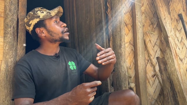 Quand la coutume perd ses plumes - Vidéo ePOP