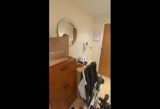 Spacious 1 Bedroom Flat in Modern Development Main Photo